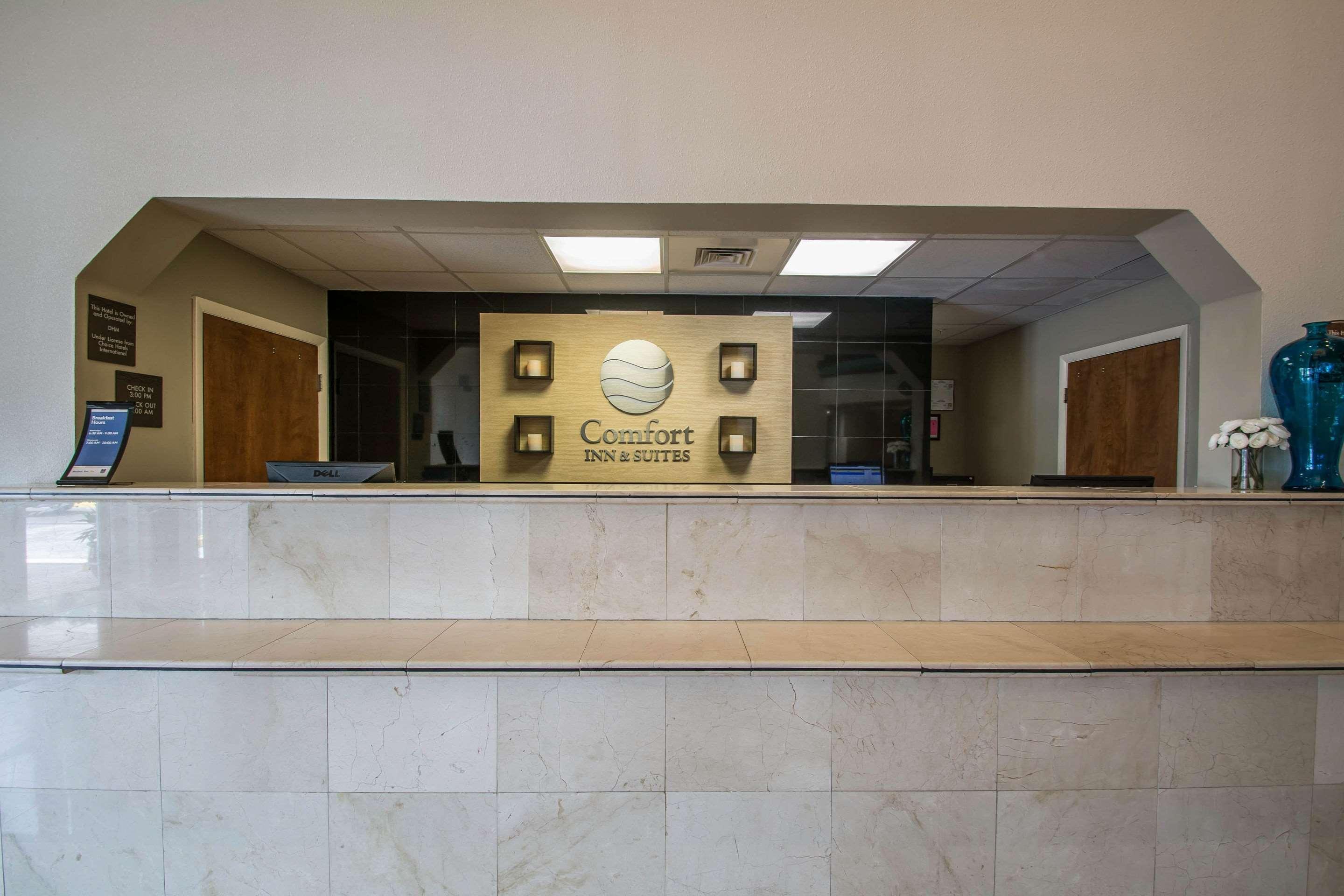 Lauderdale Lakes Comfort Inn & Suites Fort Lauderdale West Turnpike מראה חיצוני תמונה