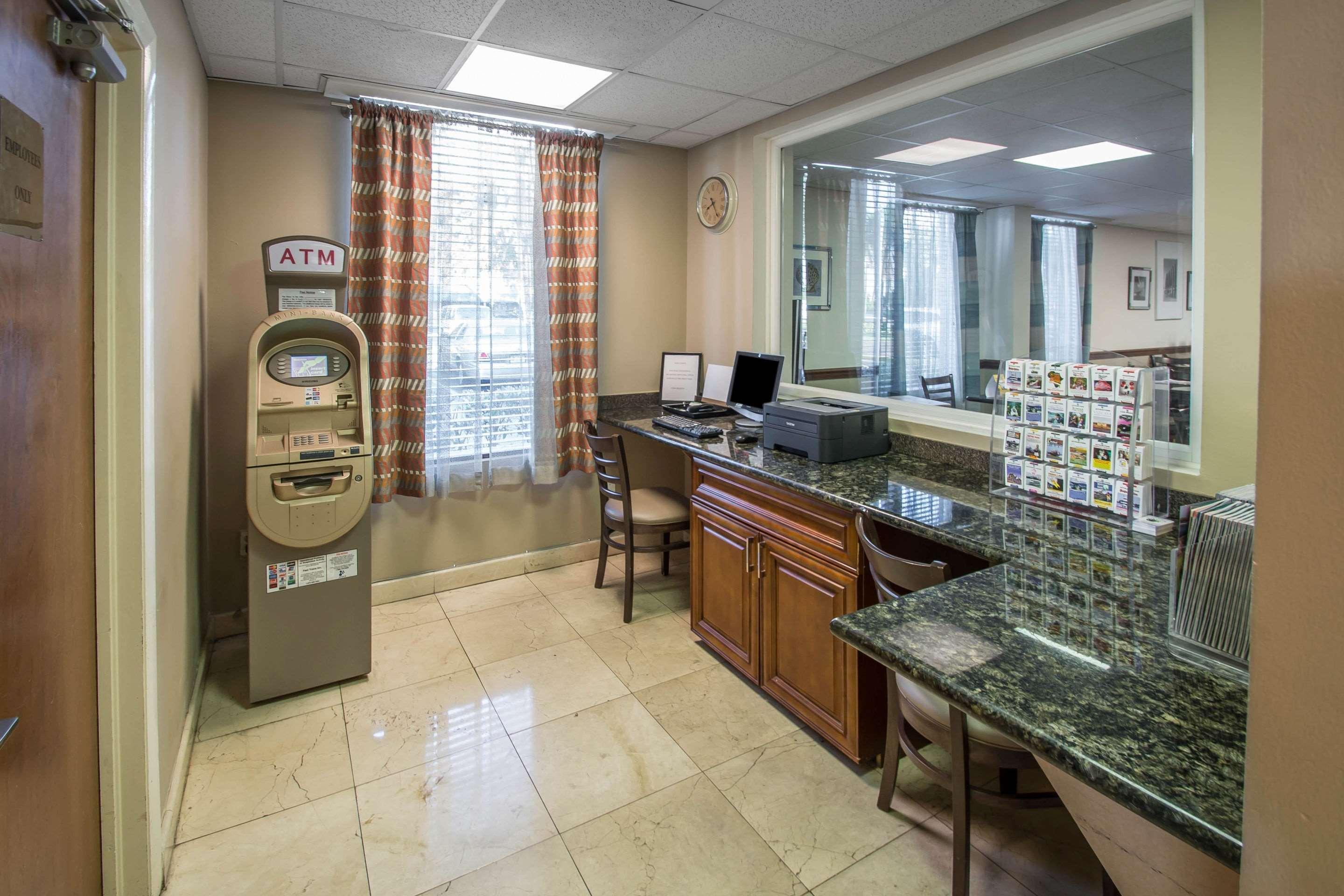 Lauderdale Lakes Comfort Inn & Suites Fort Lauderdale West Turnpike מראה חיצוני תמונה