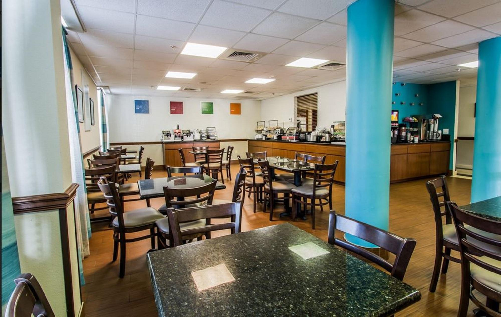 Lauderdale Lakes Comfort Inn & Suites Fort Lauderdale West Turnpike מראה חיצוני תמונה