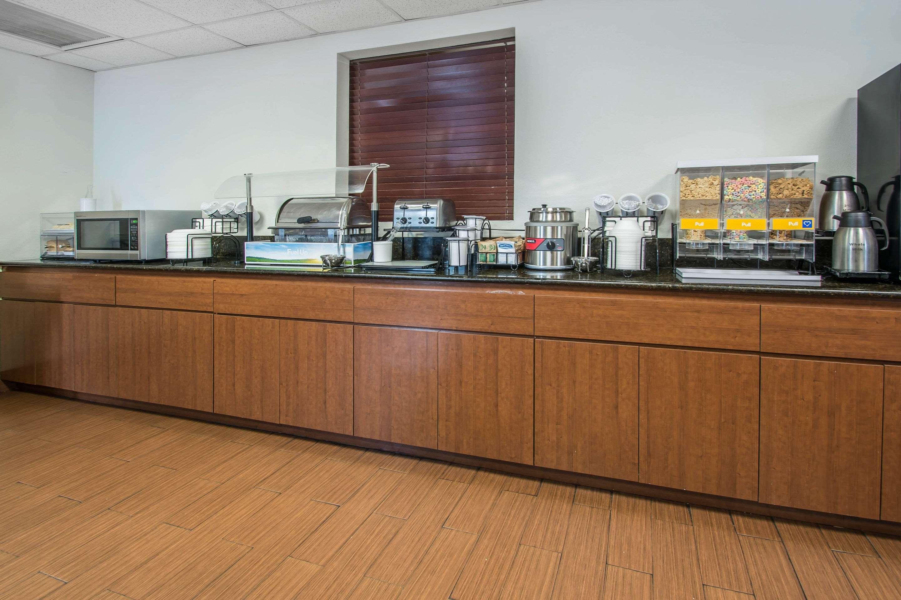 Lauderdale Lakes Comfort Inn & Suites Fort Lauderdale West Turnpike מראה חיצוני תמונה